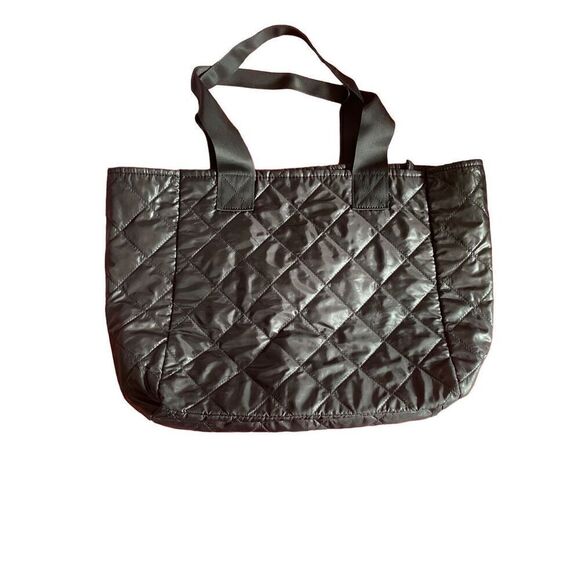 Saks Fifth Avenue women’s black nylon quilted tote bag 16 x 19 x 5 ￼ - Picture 2 of 4